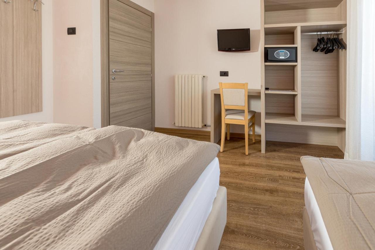 Baita Belvedere - Appartamenti Abar Livigno Bagian luar foto