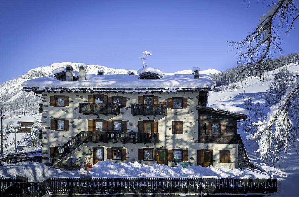 Baita Belvedere - Appartamenti Abar Livigno Bagian luar foto
