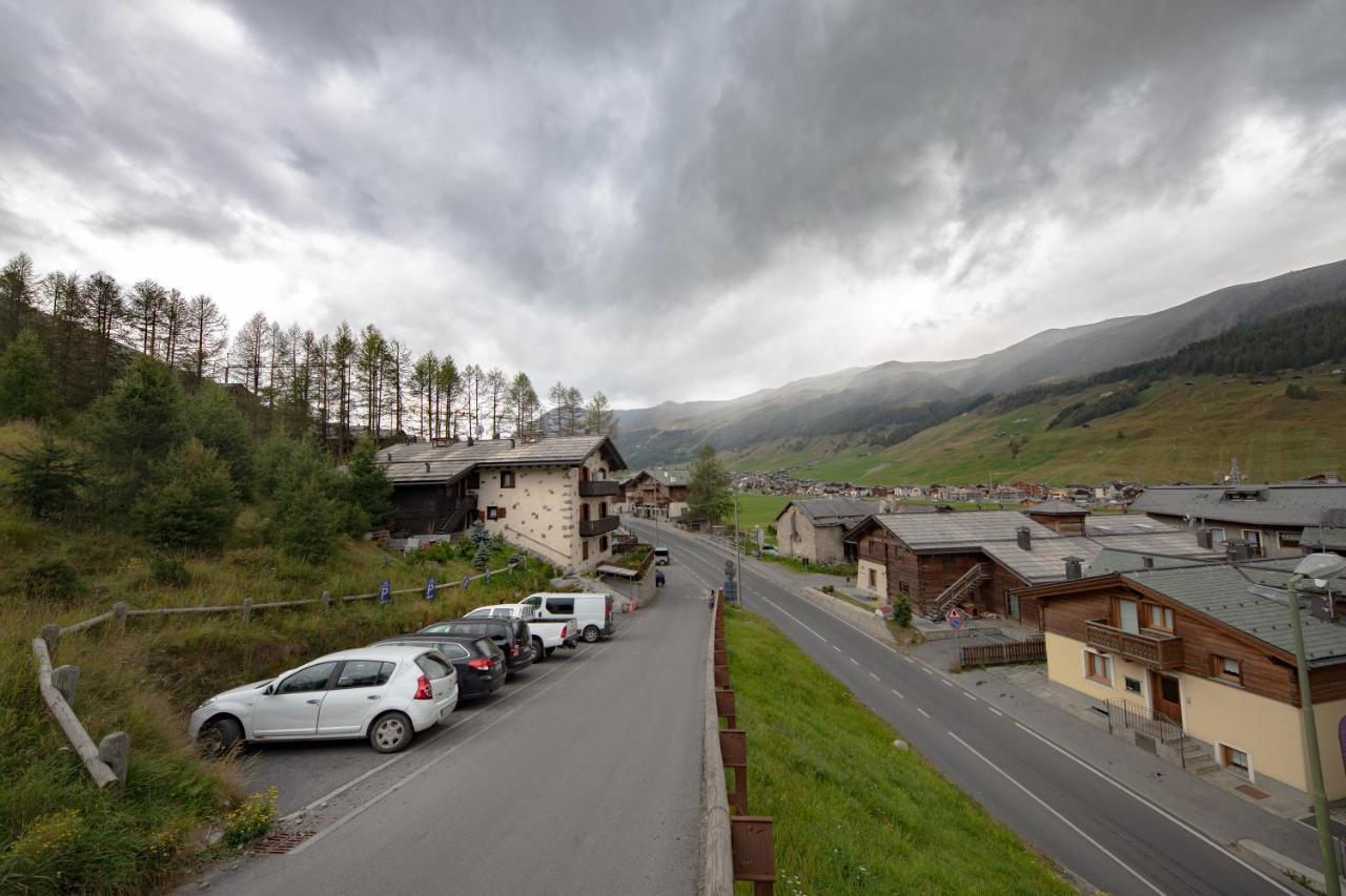 Baita Belvedere - Appartamenti Abar Livigno Bagian luar foto