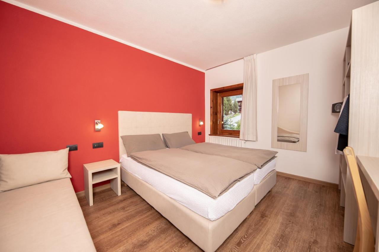 Baita Belvedere - Appartamenti Abar Livigno Bagian luar foto